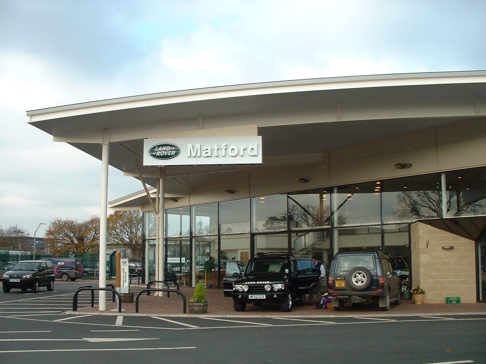 Land Rover Dealership Exeter Lilly Lewarne