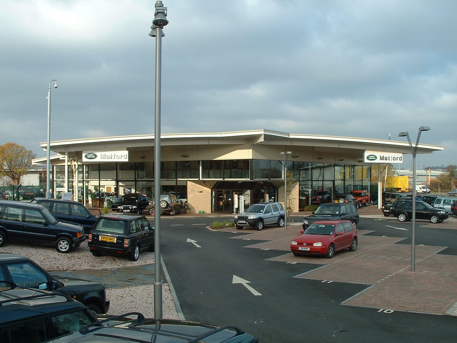 Land Rover Dealership Exeter Lilly Lewarne