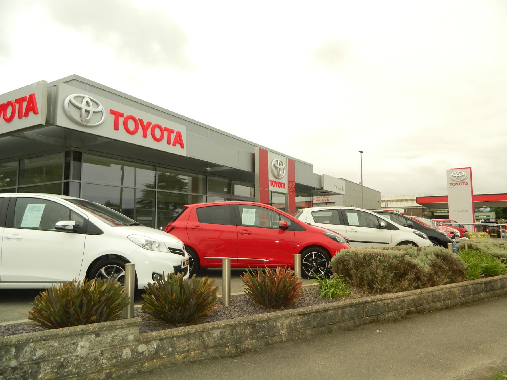 Parklands Toyota Dealership, Helston Lilly Lewarne